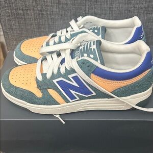 New Balance colorblock sneakers in Teal, Peach & Royal Blue